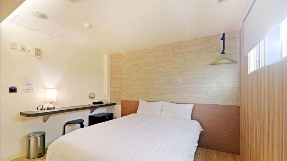 Huaxin Hotel Magong Exterior photo